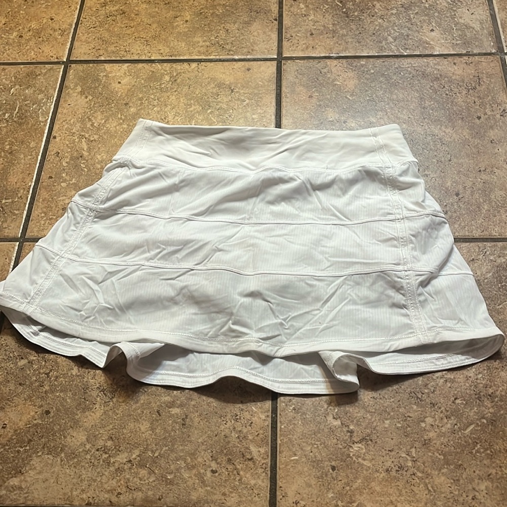 Size 4! Pace rival skirt